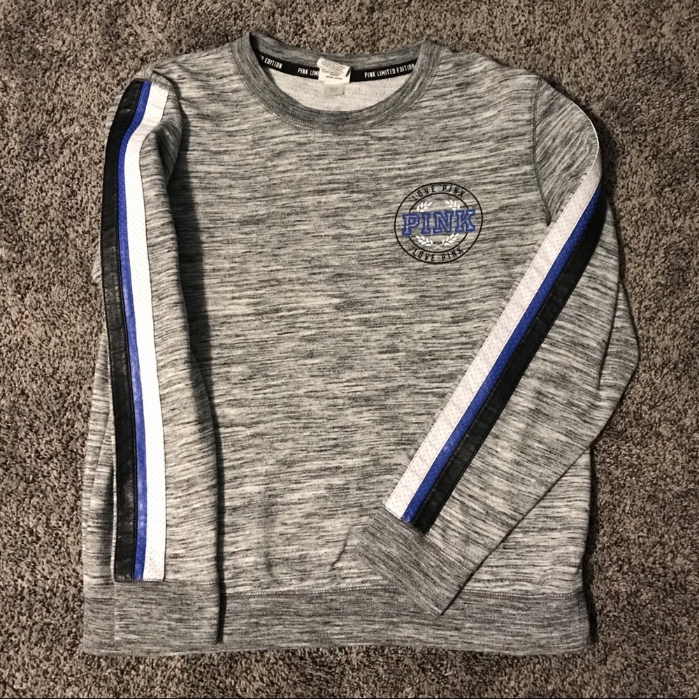 Victoria’s Secret PINK sweatshirt size Small